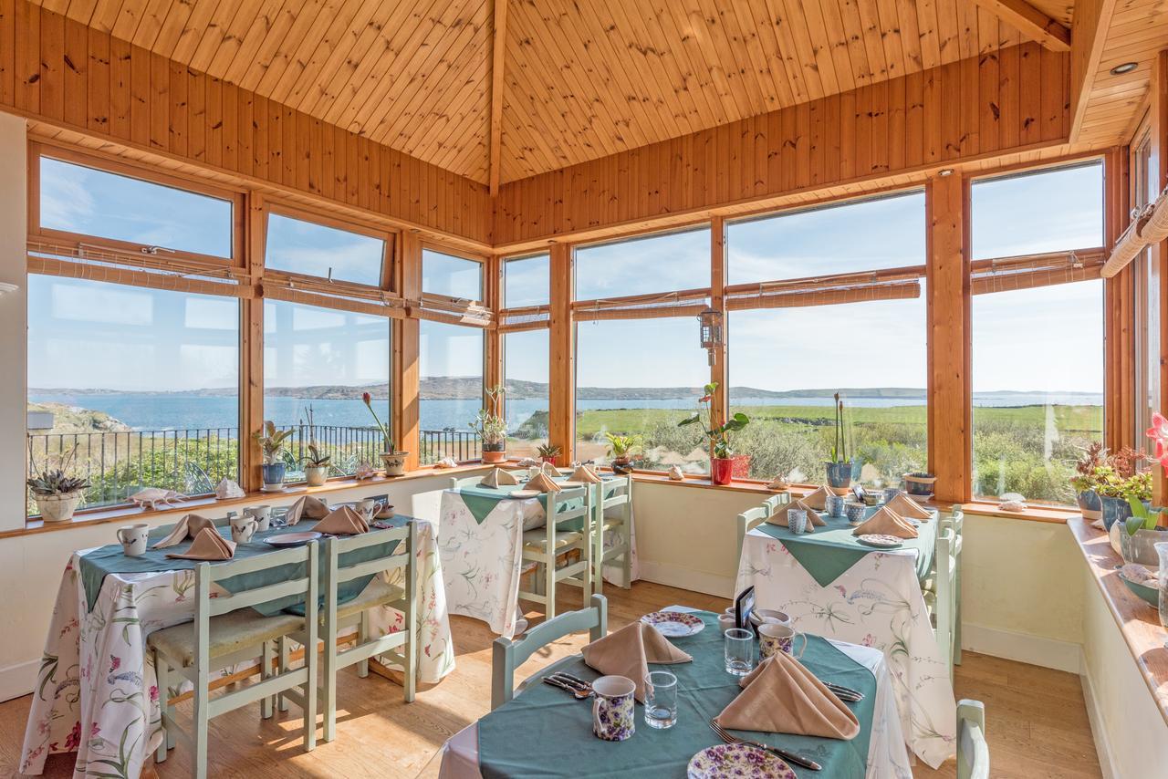 מלון קליפדן Dolphin Beach House מראה חיצוני תמונה