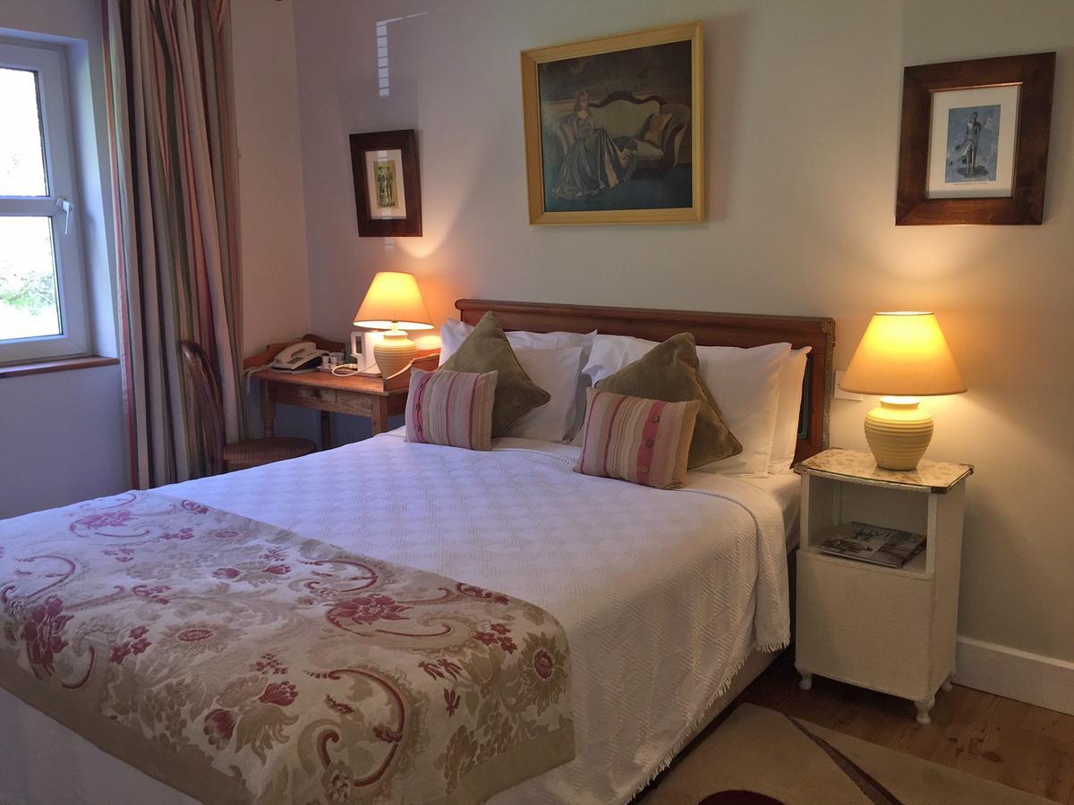מלון קליפדן Dolphin Beach House מראה חיצוני תמונה